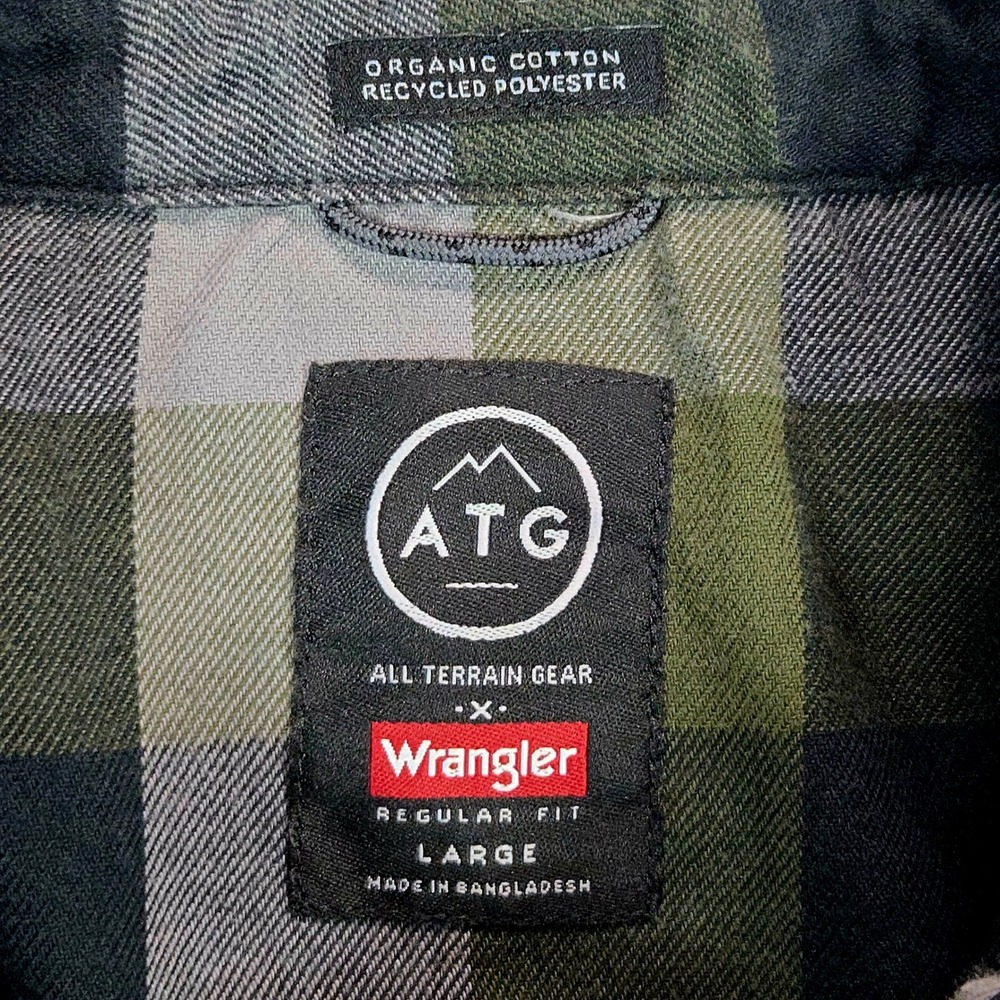 Wrangler ATG Shirt Mens L Green Plaid Flannel Hybrid Utility Trekking Yoke - Picture 8 of 13